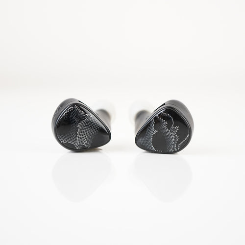 Headphone-Zone-Noble-Audio-Onyx-Demo-Unit