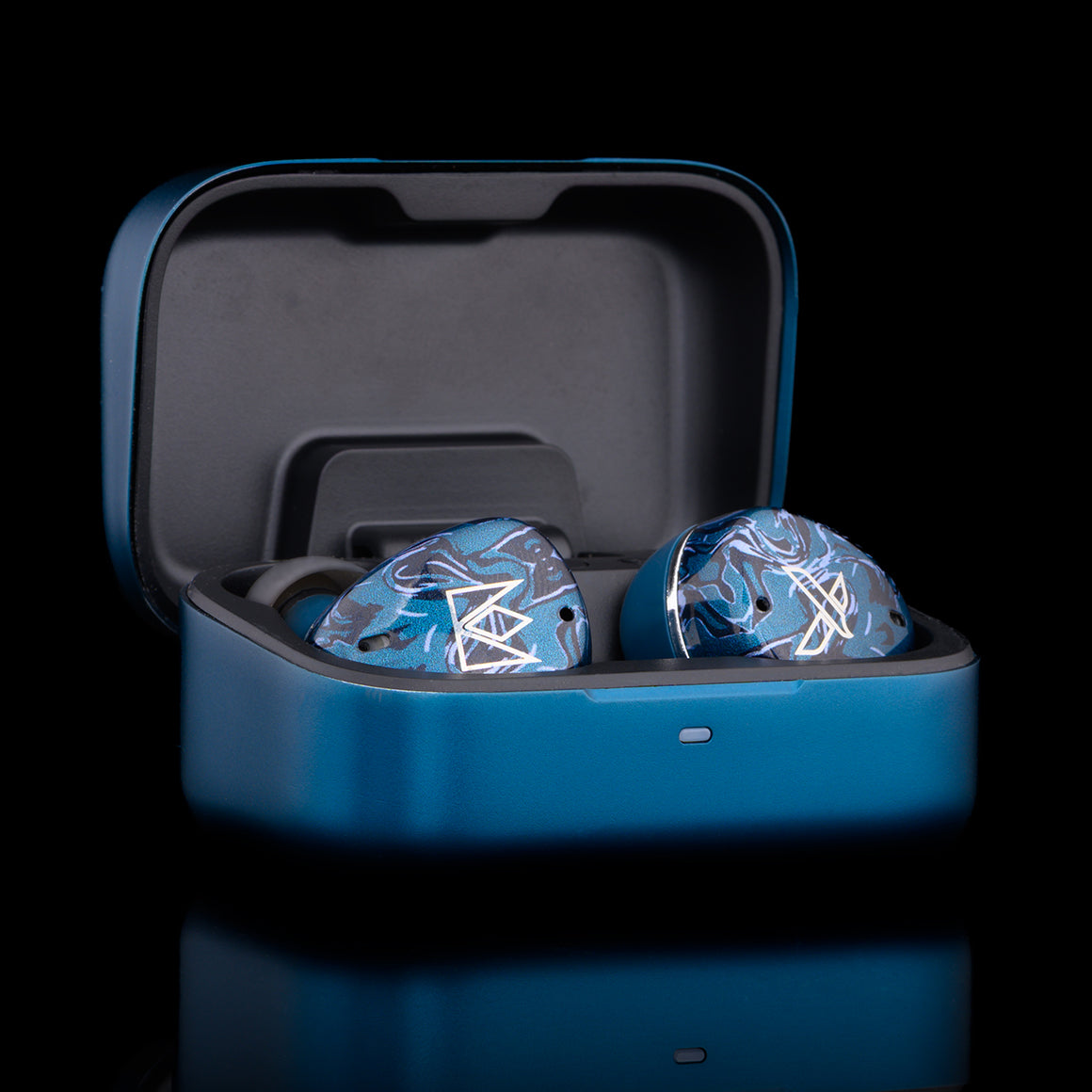 Headphone-Zone-Noble-Audio-Osprey