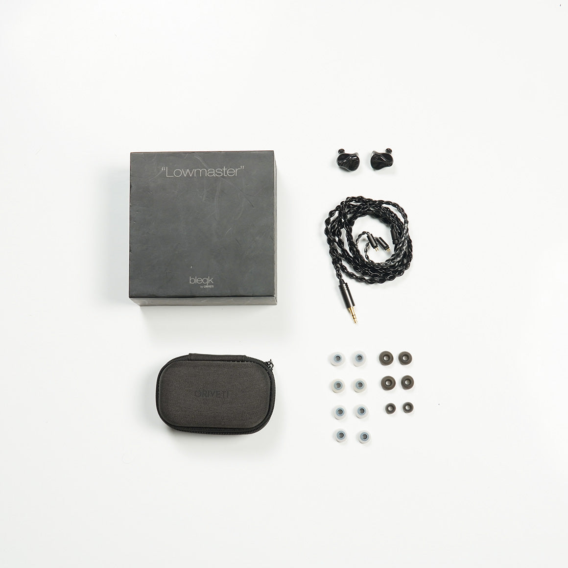 Headphone-Zone-Oriveti-Bleqk-Lowmaster-Demo-Unit