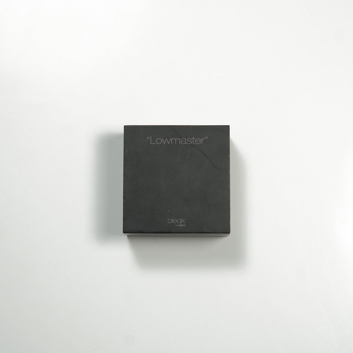 Headphone-Zone-Oriveti-Bleqk-Lowmaster-Demo-Unit