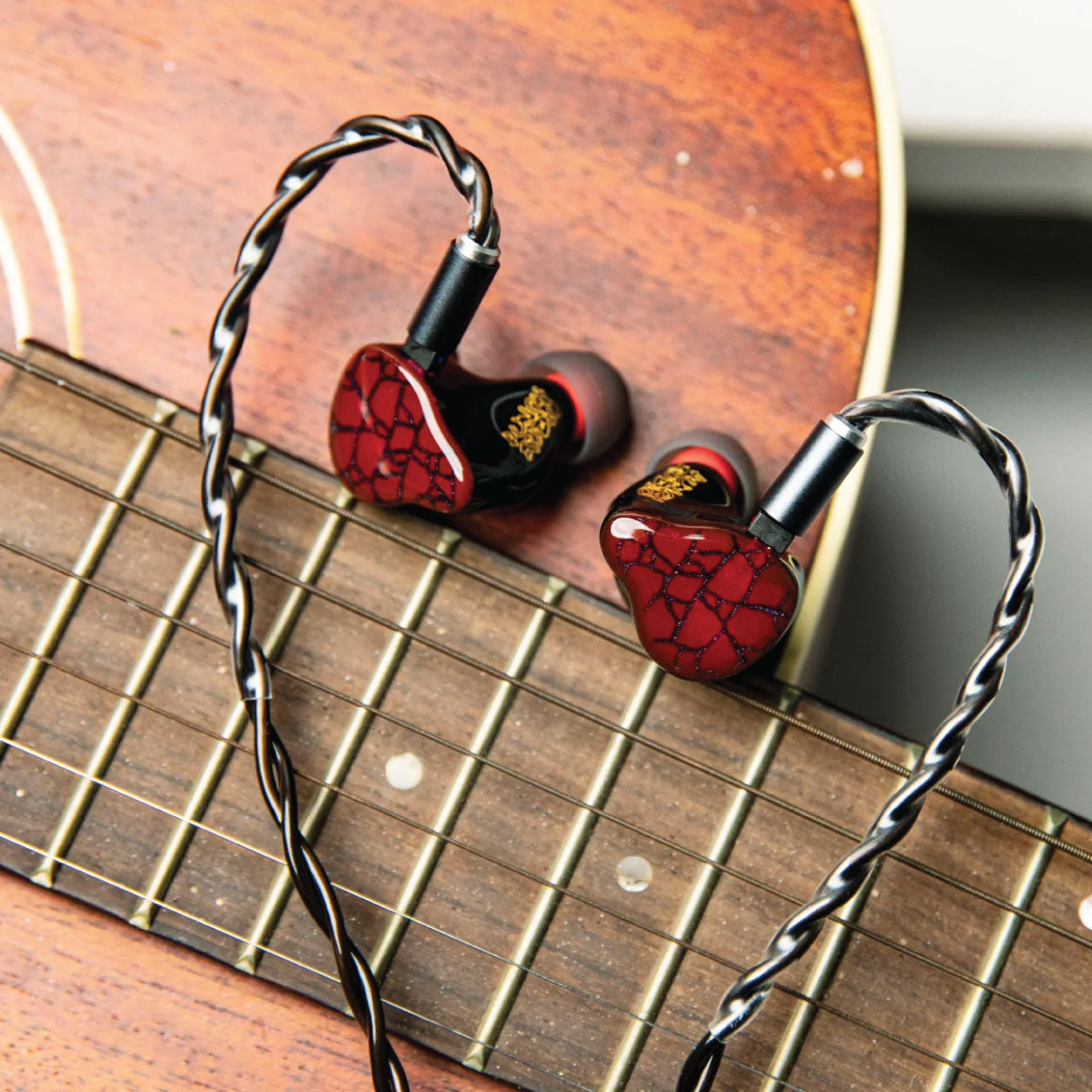 Punch Audio Martilo Hybrid Driver IEM