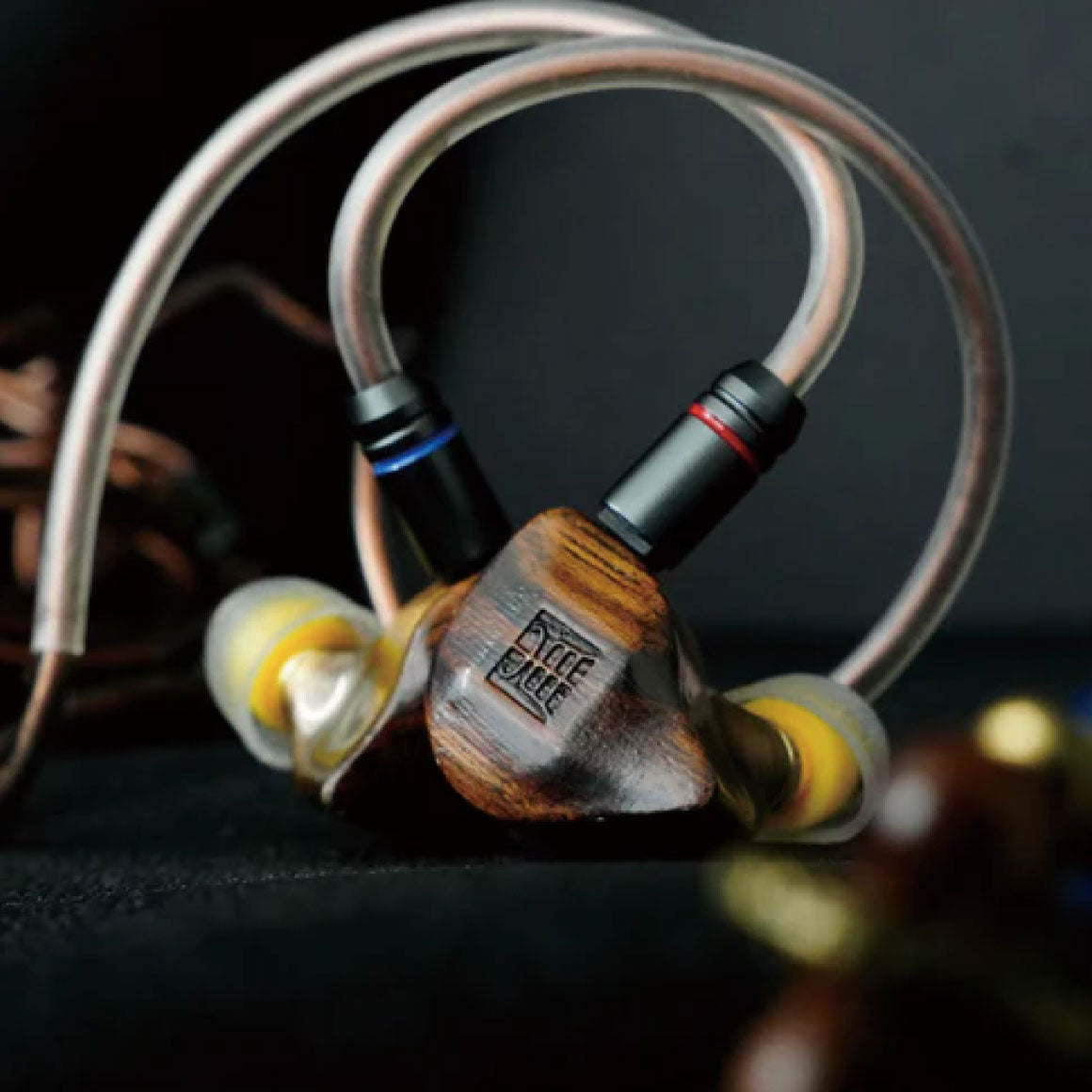 #Plug Type_3.5mm