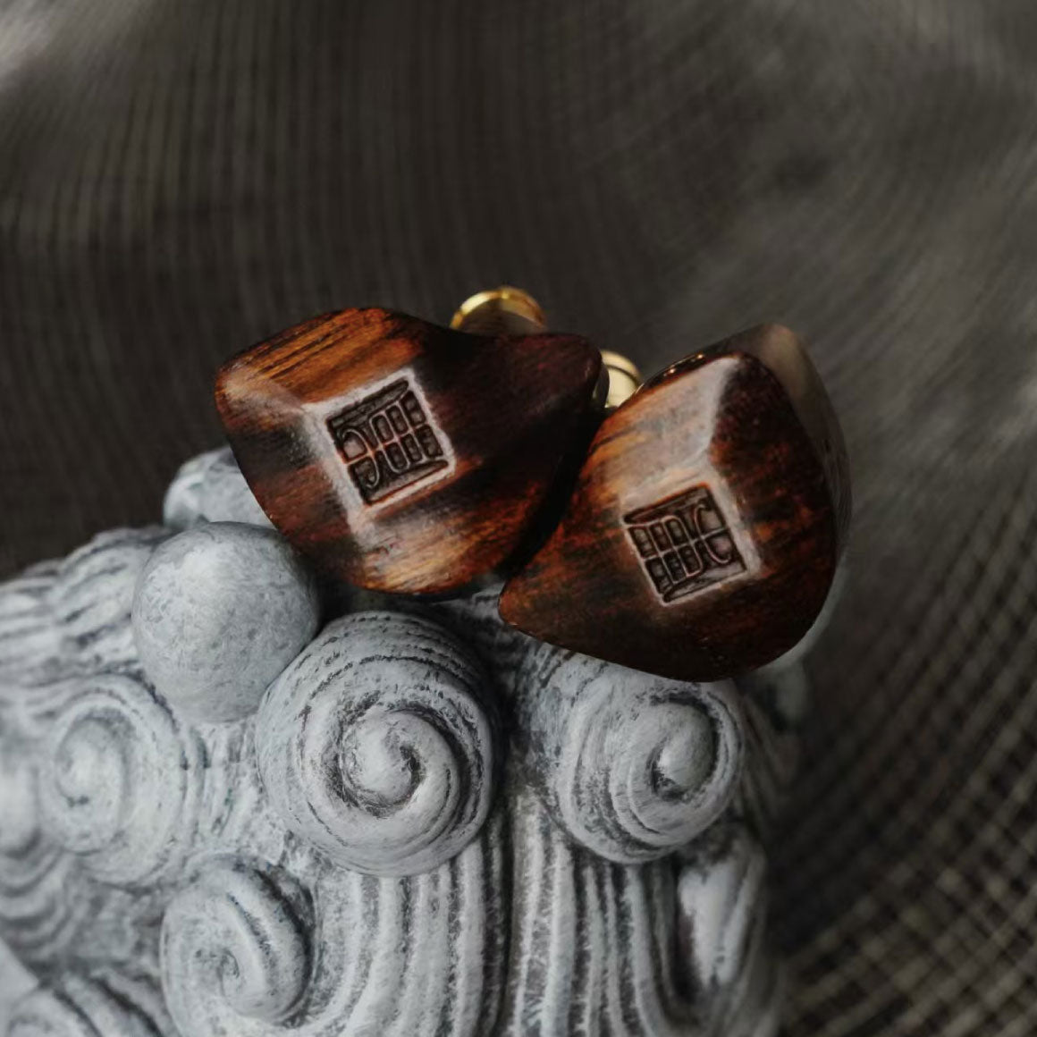 #Plug Type_4.4mm