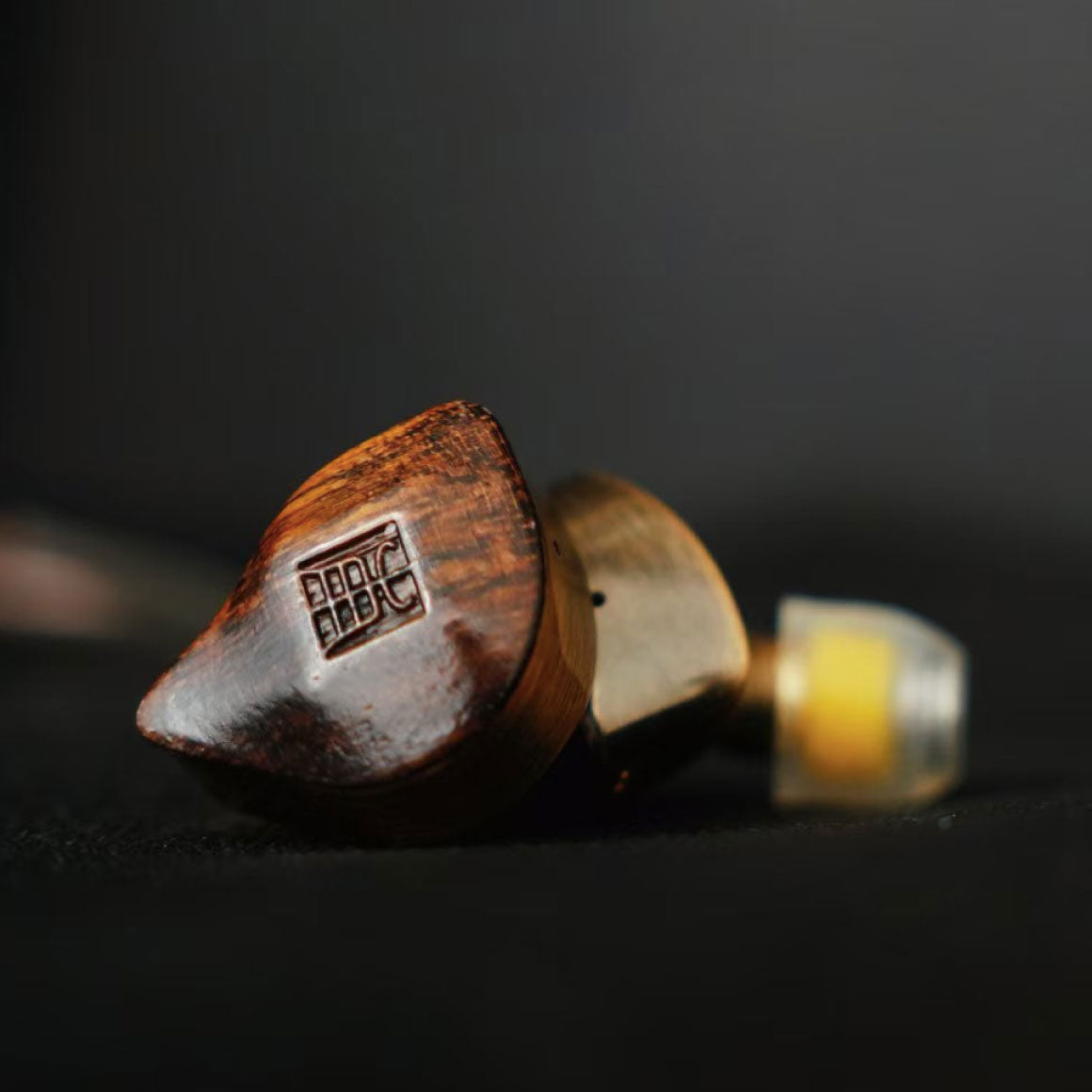 #Plug Type_4.4mm