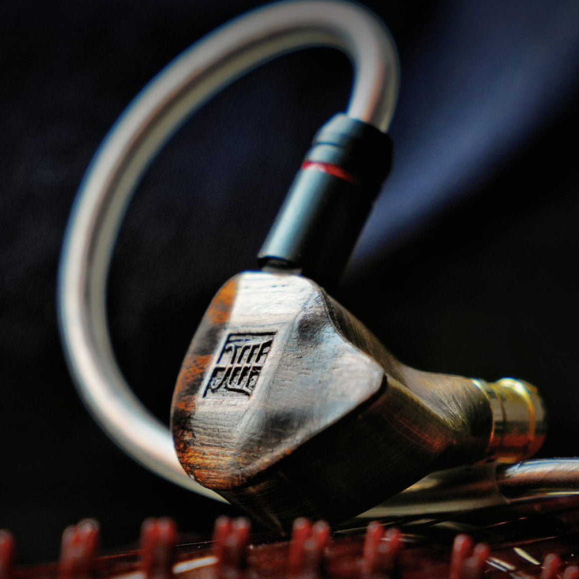 #Plug Type_4.4mm