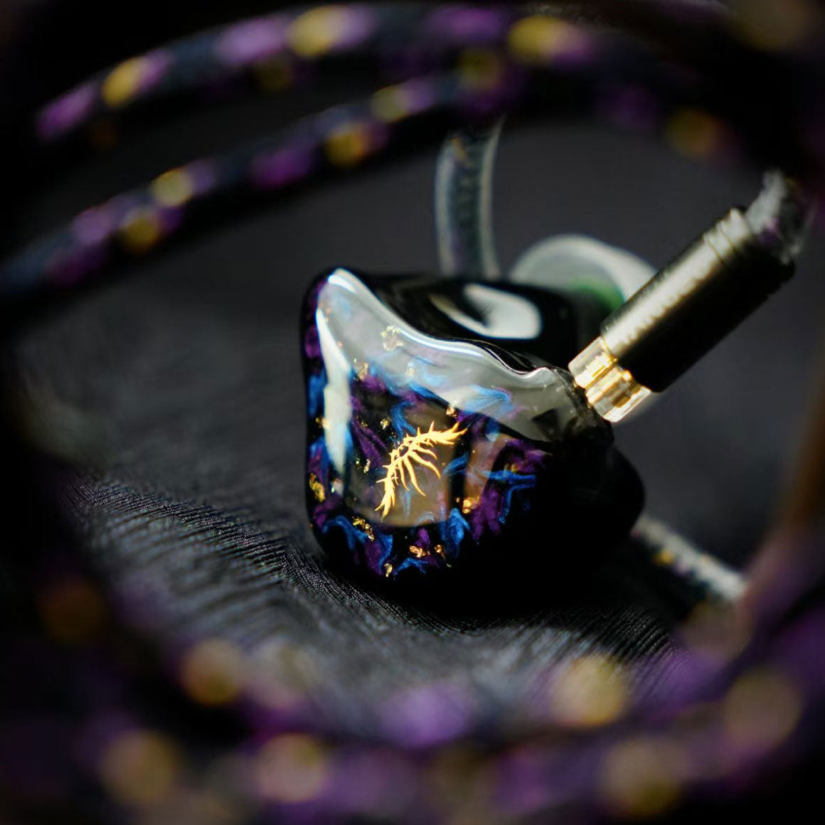 Headphone-Zone-Tangzu-Tian-Peng