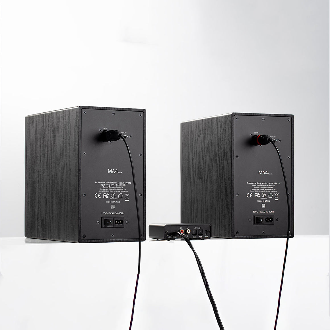 Headphone-Zone-Topping-B4XM-150