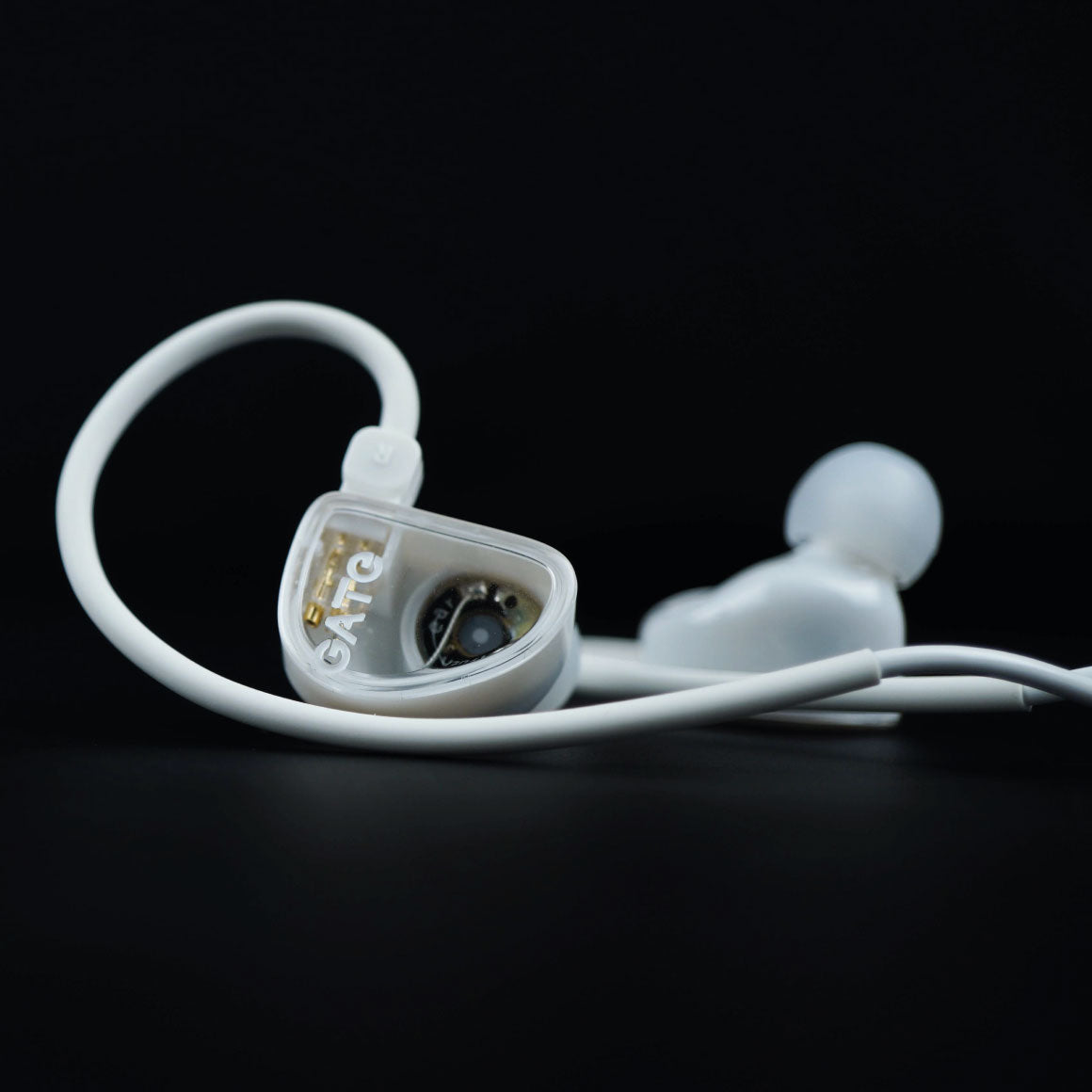Headphone-Zone-Truthear-GATE-White-With-Mic