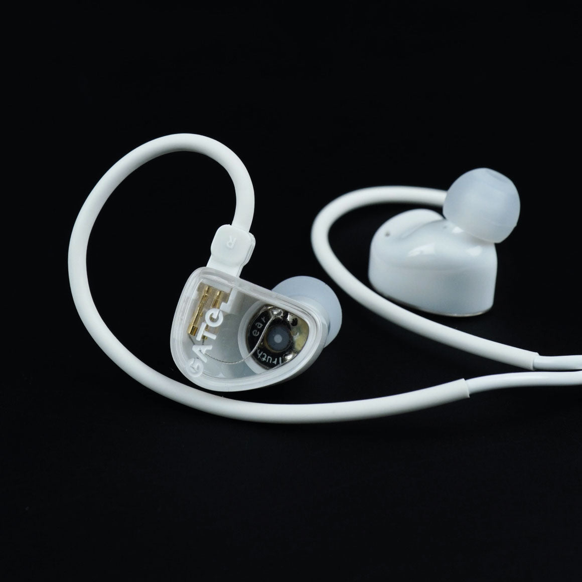 Headphone-Zone-Truthear-GATE-White-With-Mic