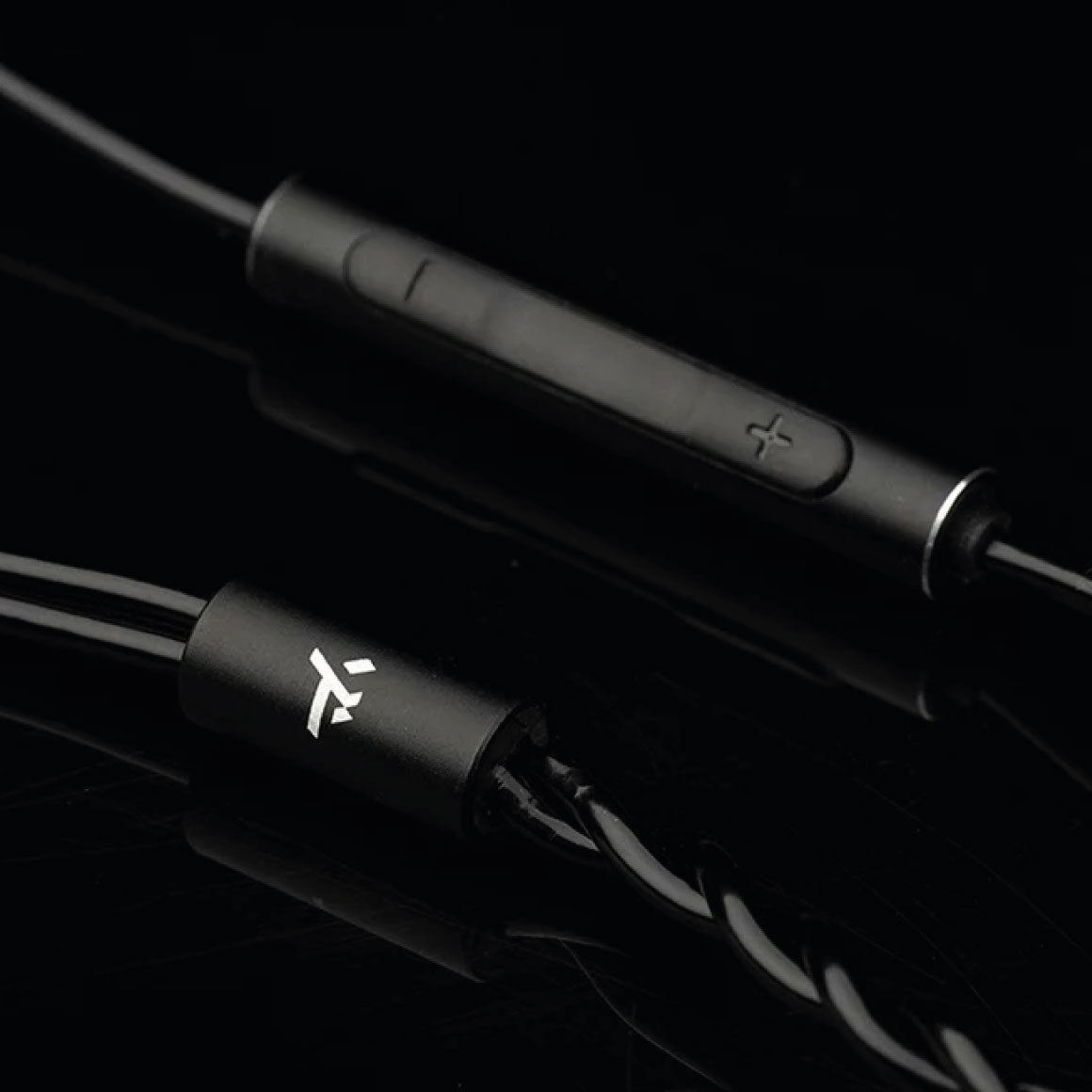 Headphone-Zone-Truthear-GATE-Black-With-Mic