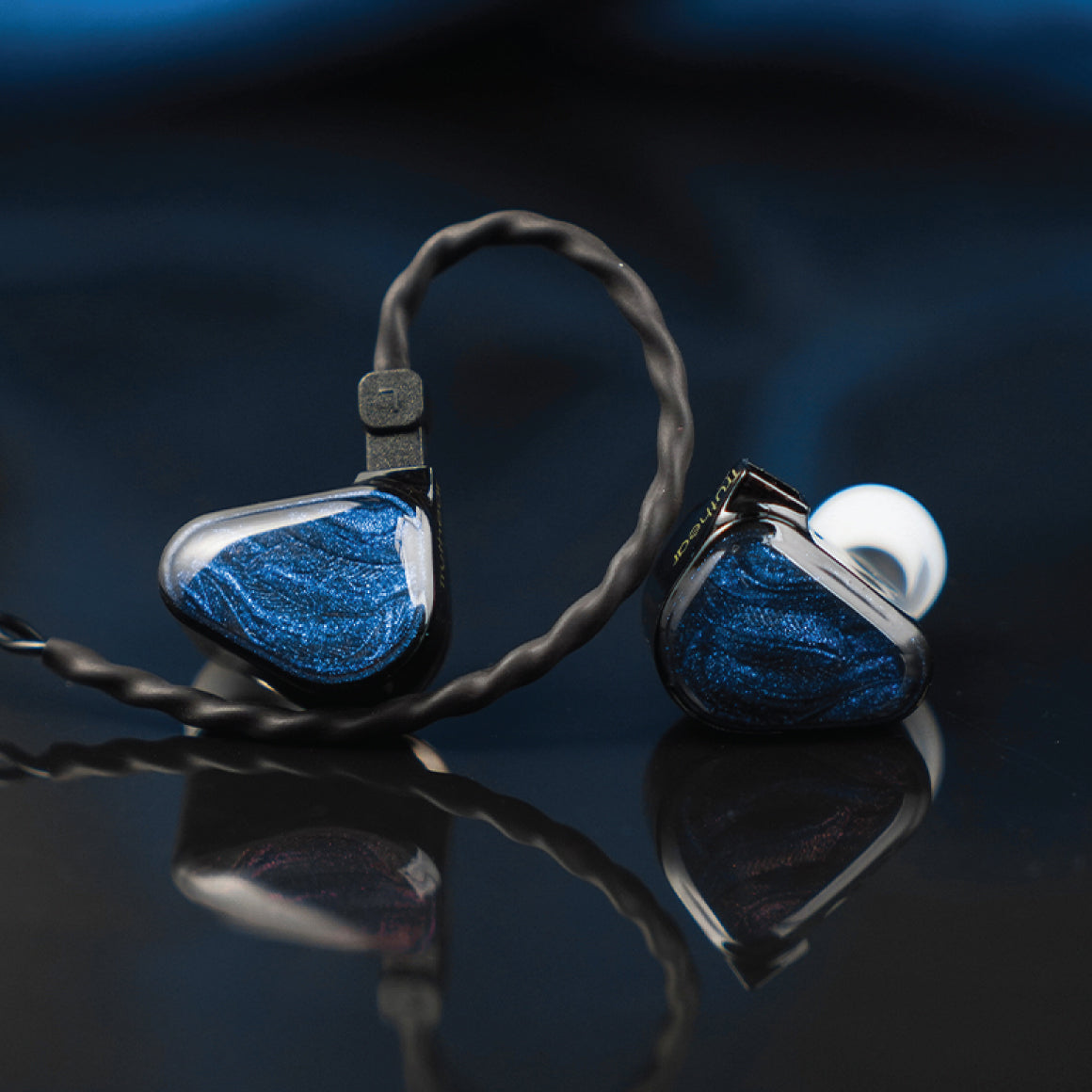 Headphone-Zone-TruthearXCrinacle-ZERO