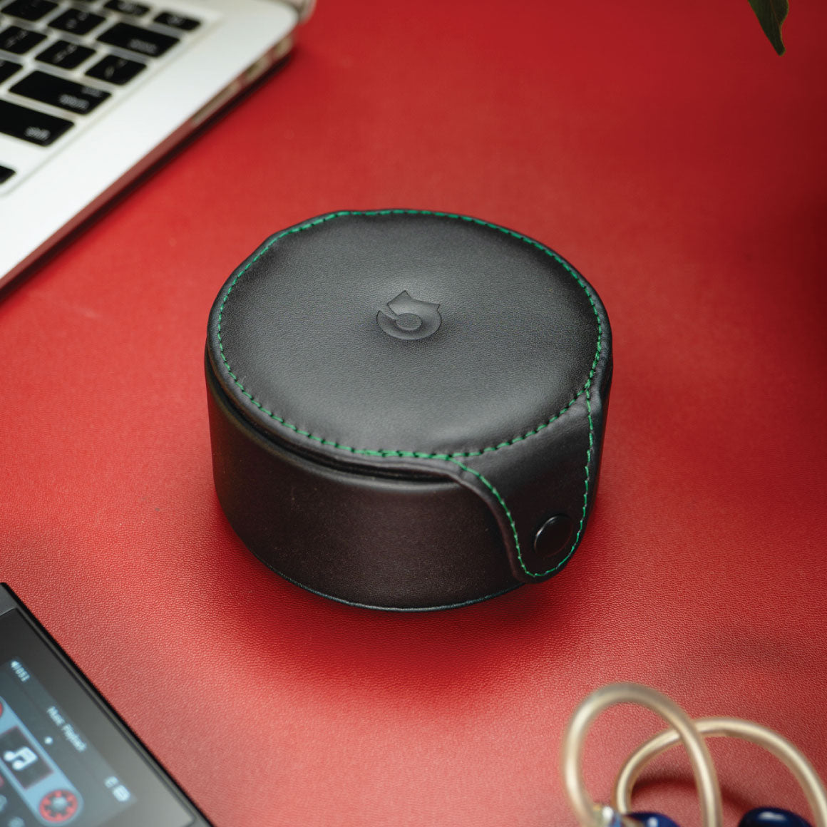 Headphone-Zone-WonderWall-Case