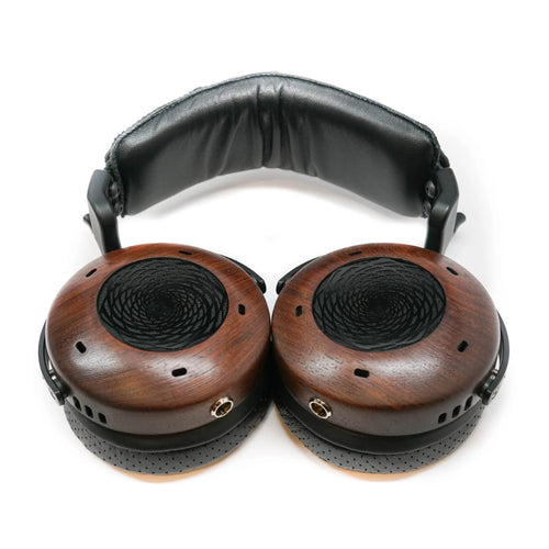 Headphone-Zone-ZMF-Pilot-Pad-Lambskin