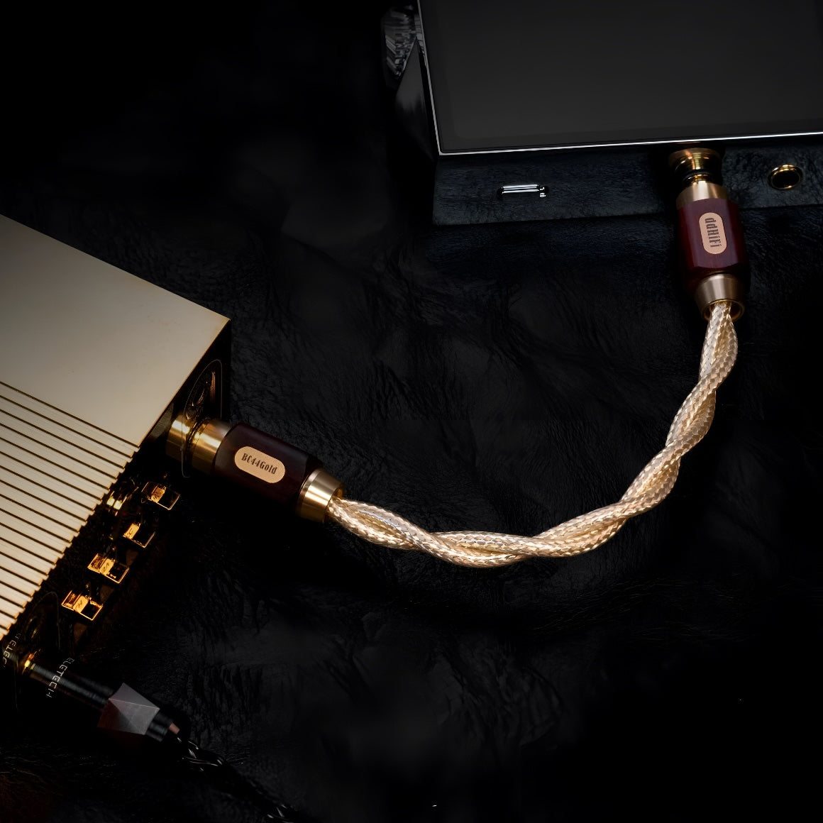 Headphone-Zone-ddHiFi-BC44Gold