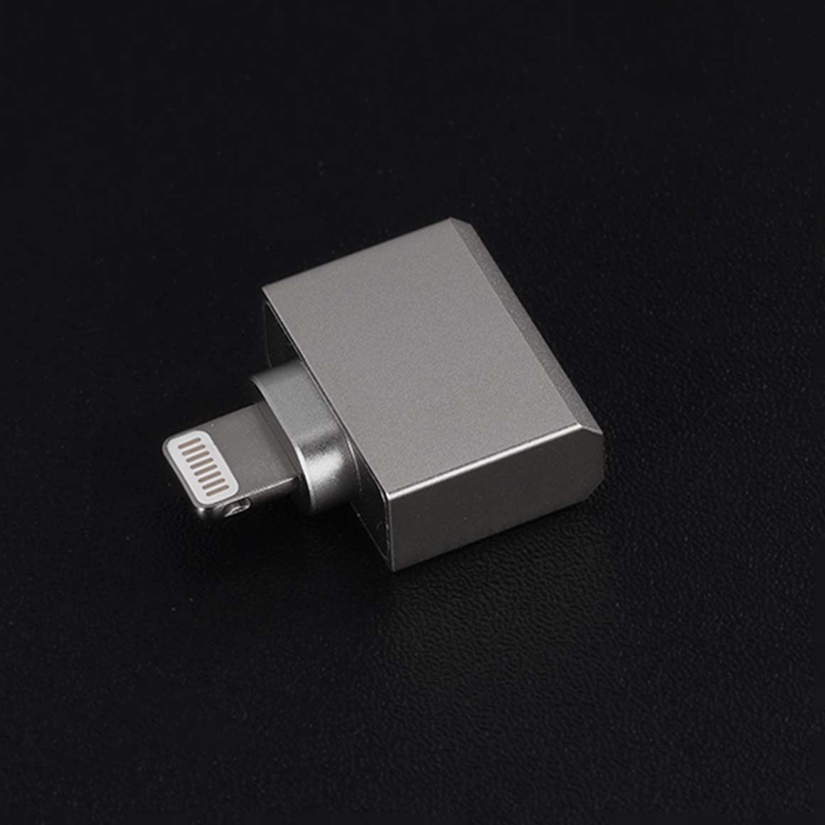 Headphone-Zone-ddHiFi-TC28i-M2-Lightning-to-USB-C-OTG-Adapter