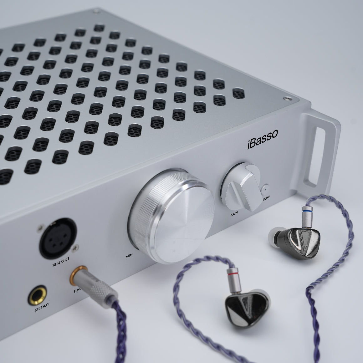 Headphone-Zone-iBasso-Kunlun
