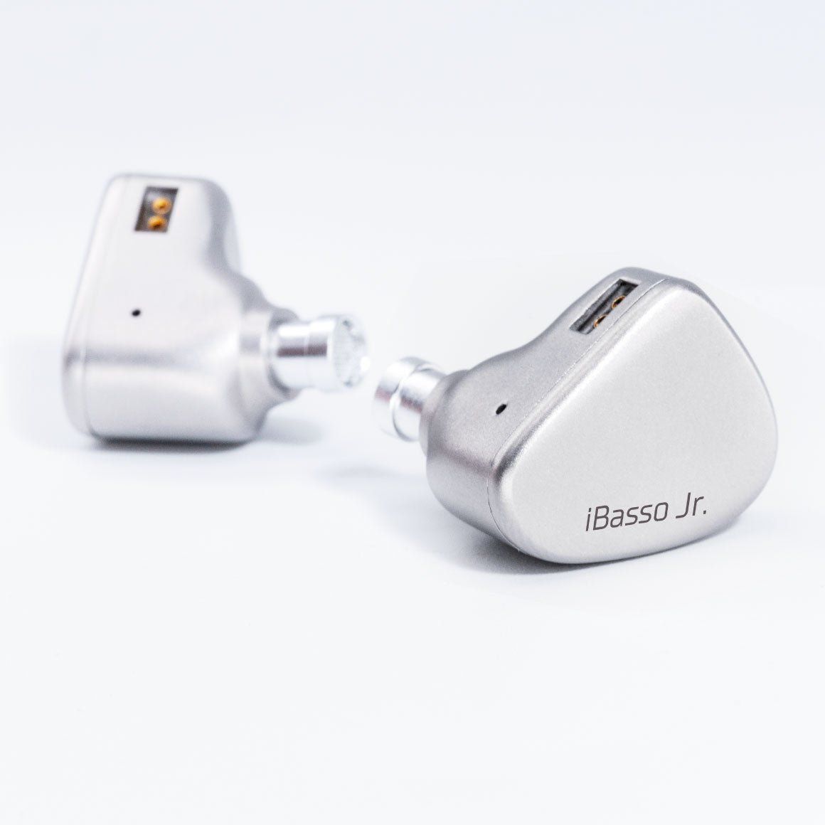 Headphone-Zone-iBassoJr.-Gelato-Silver-DSP