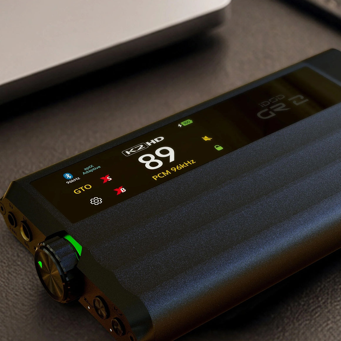 Headphone-Zone-iFi-Audio-iDSD-GR-2