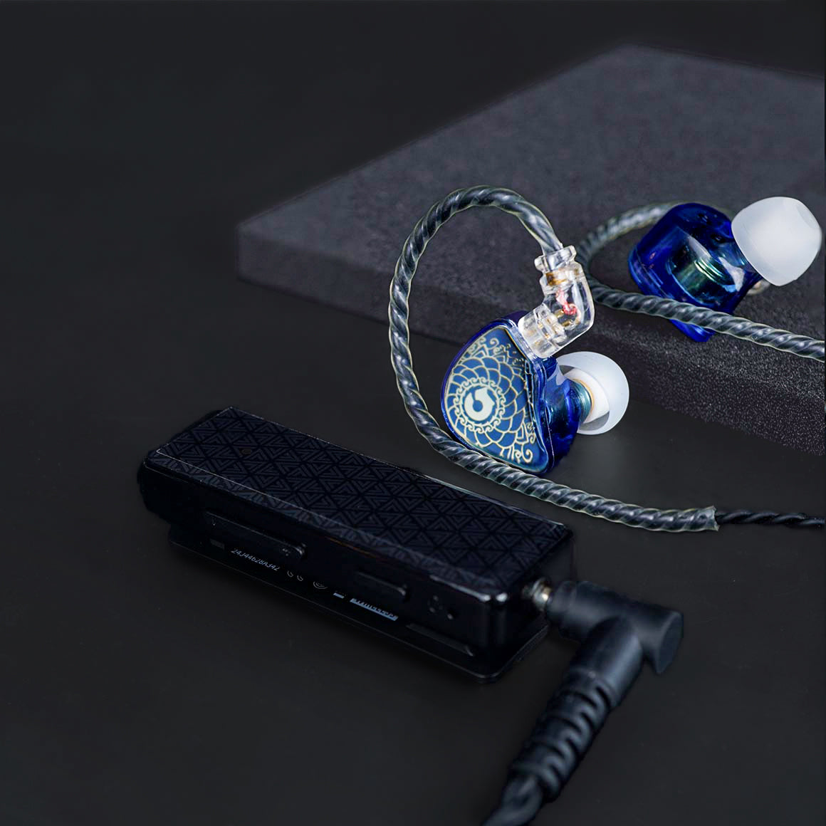 Headphone Zone X Tangzu - Wan'er S.G + FiiO - BTR11 - Black