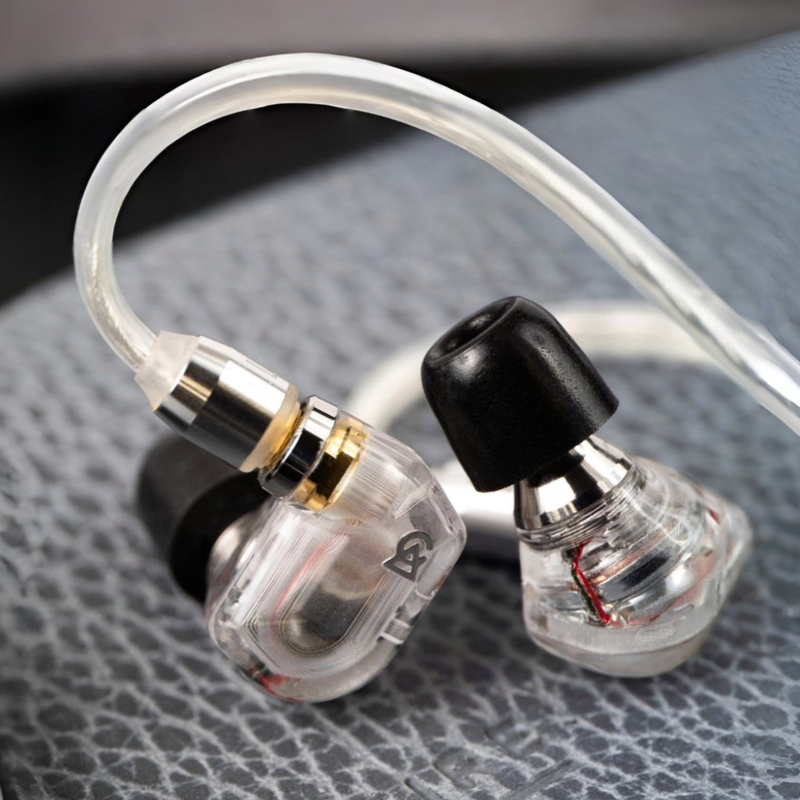 Headphone-zone-Campfire-Audio-Iris