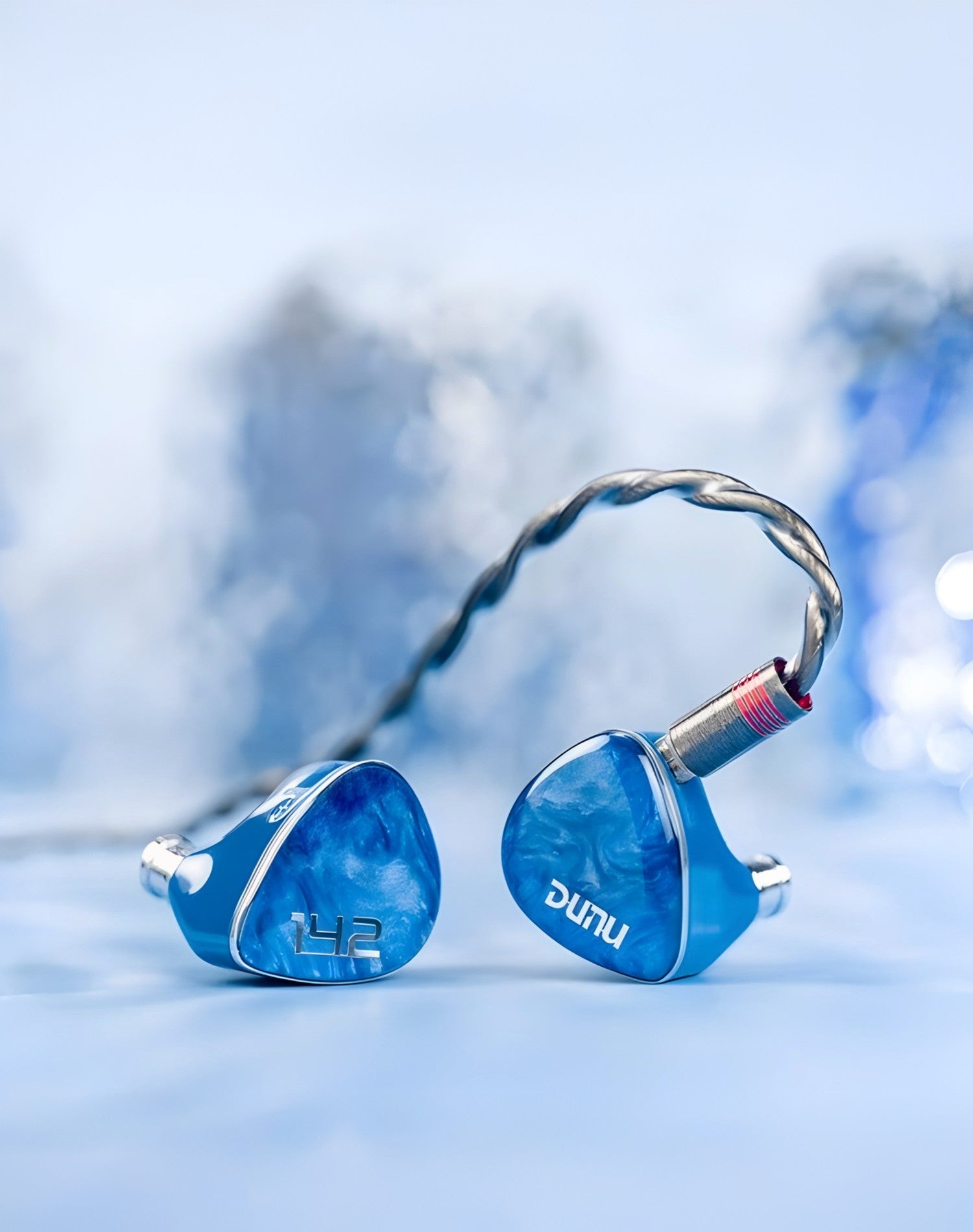 DUNU 　DN　142 　有線イヤホン 本体 Buy the DUNU DN 142 Hybrid Driver IEM
