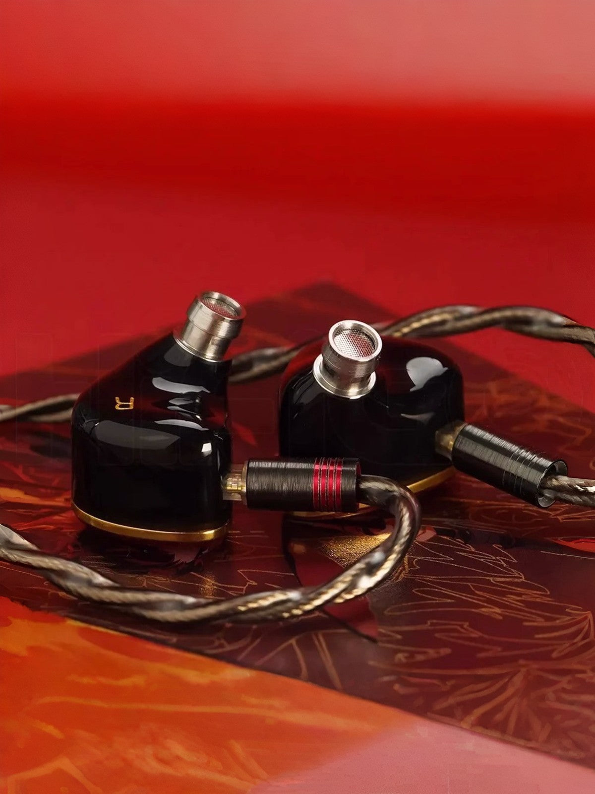Buy the DUNU DN-242 Tribrid Driver IEM