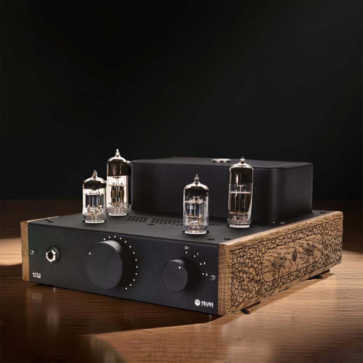 Headphone-zone-Feliks-Audio-Echo-Vibe