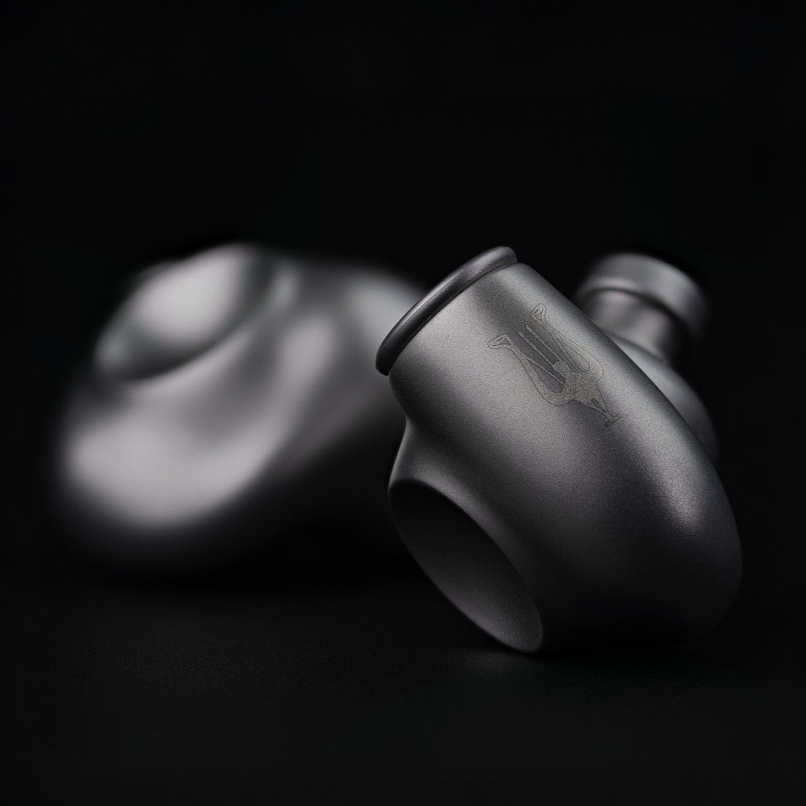 Headphone-zone-Meze-ASTRU