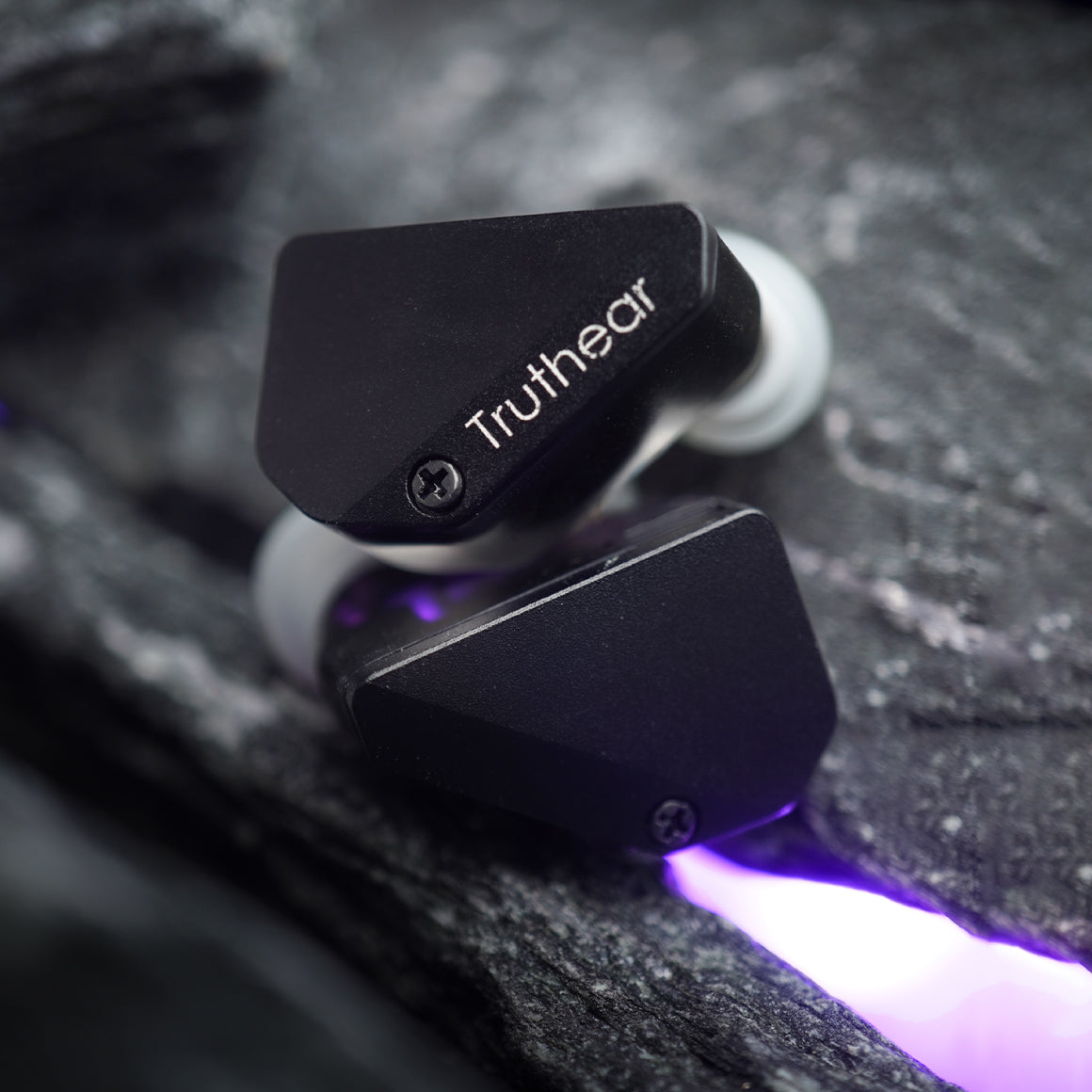 Headphone-Zone-Truthear-Hexa