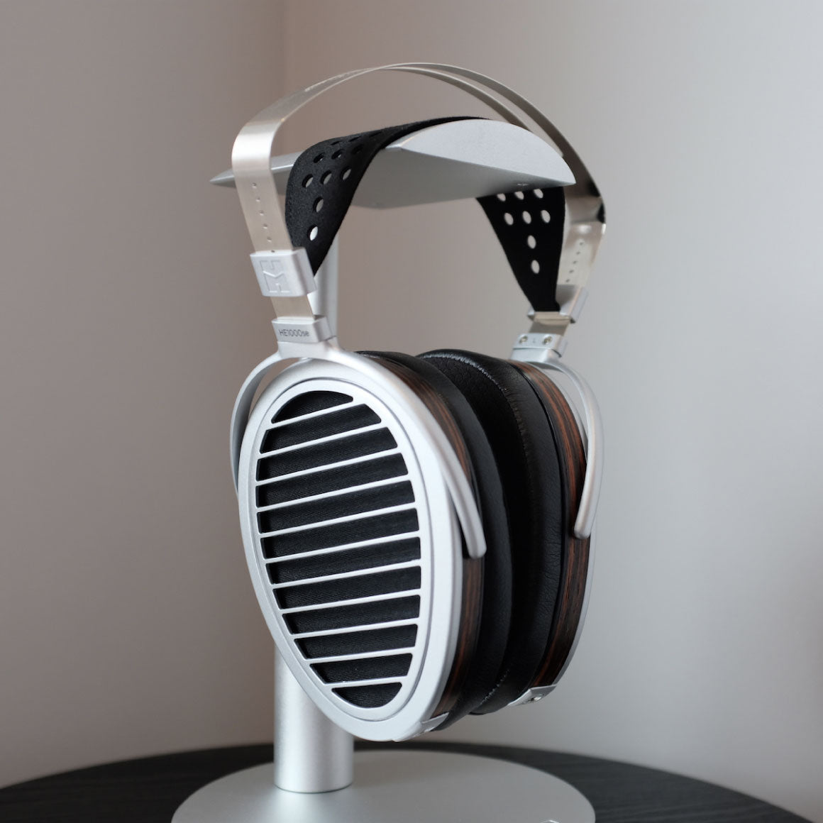 Headphone-Zone-HiFiMAN-HE1000se