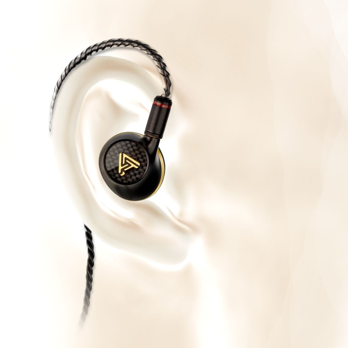 Headphone-Zone-Audeze-Euclid