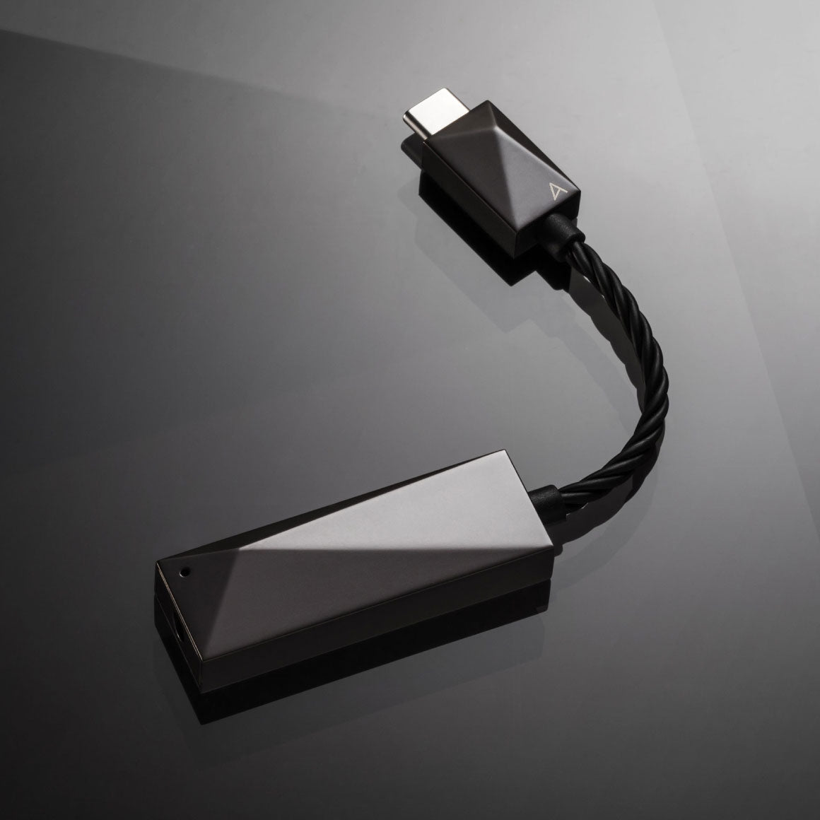 Headphone-Zone-Astell&Kern-PEE51