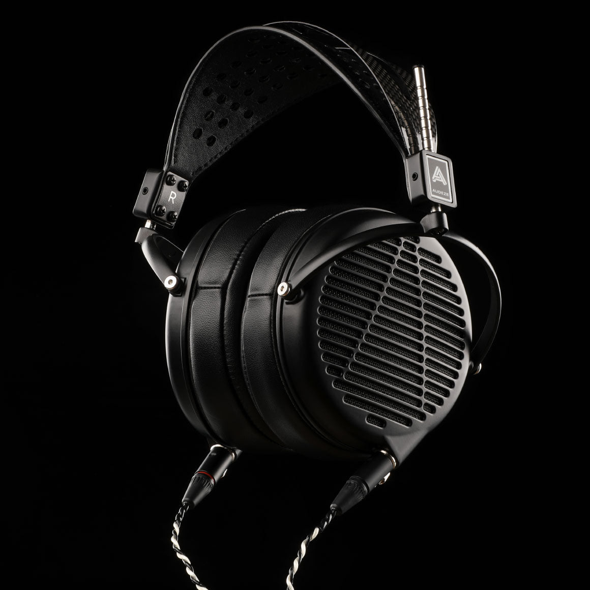 Headphone-Zone-Audeze-LCD-24