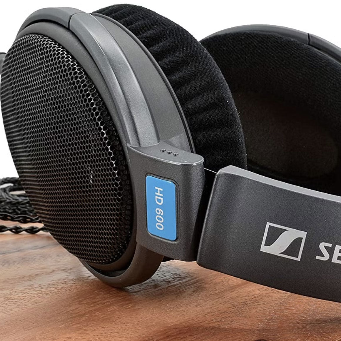 Hadphone-Zone-Dekoni Audio-Velour Earpads for Sennheiser HD600 Headphones