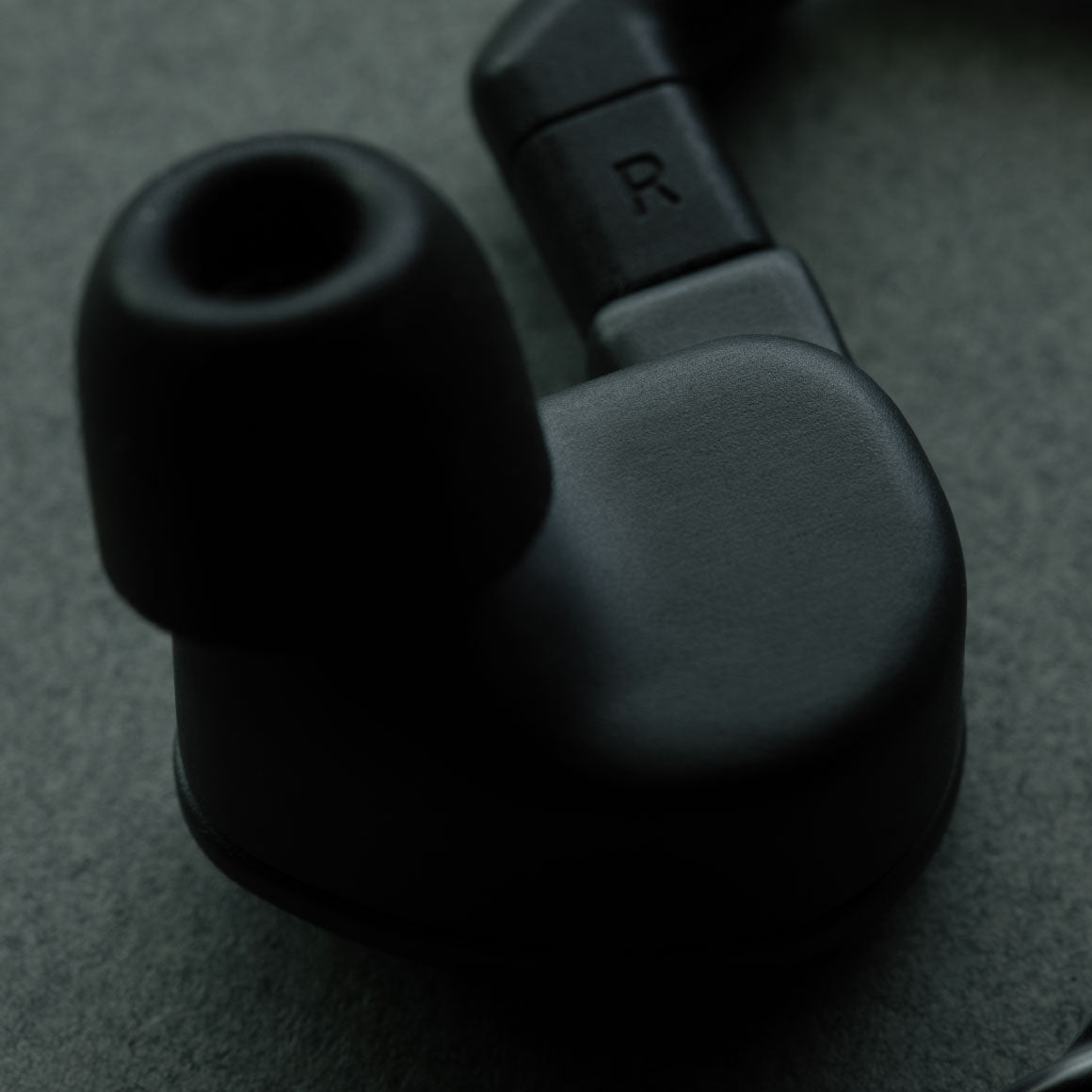 Headphone-Zone-64-Audio-U6t
