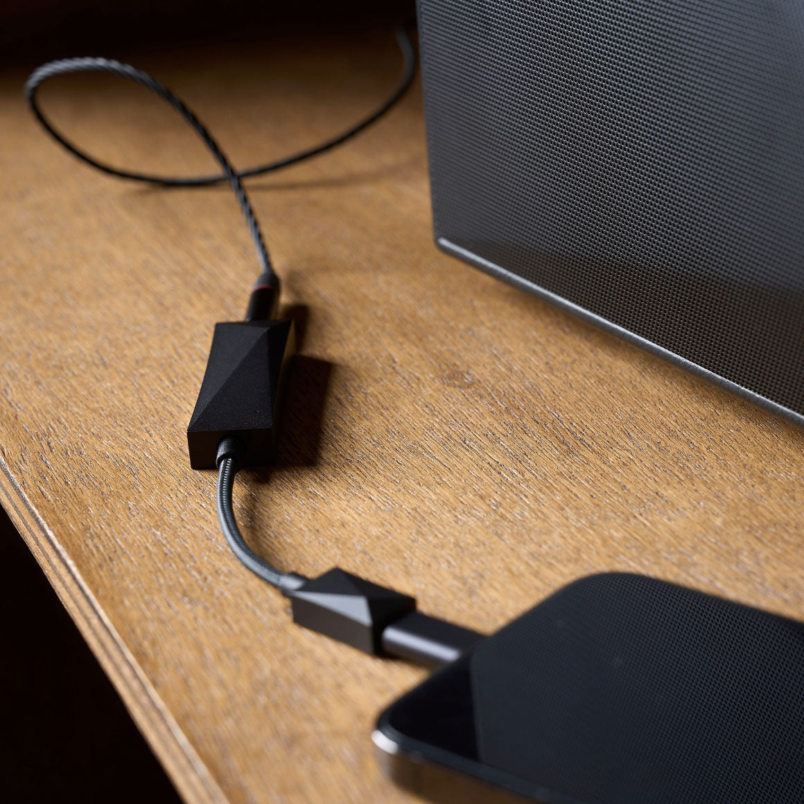 Headphone-Zone-Astell&Kern-AK HC3