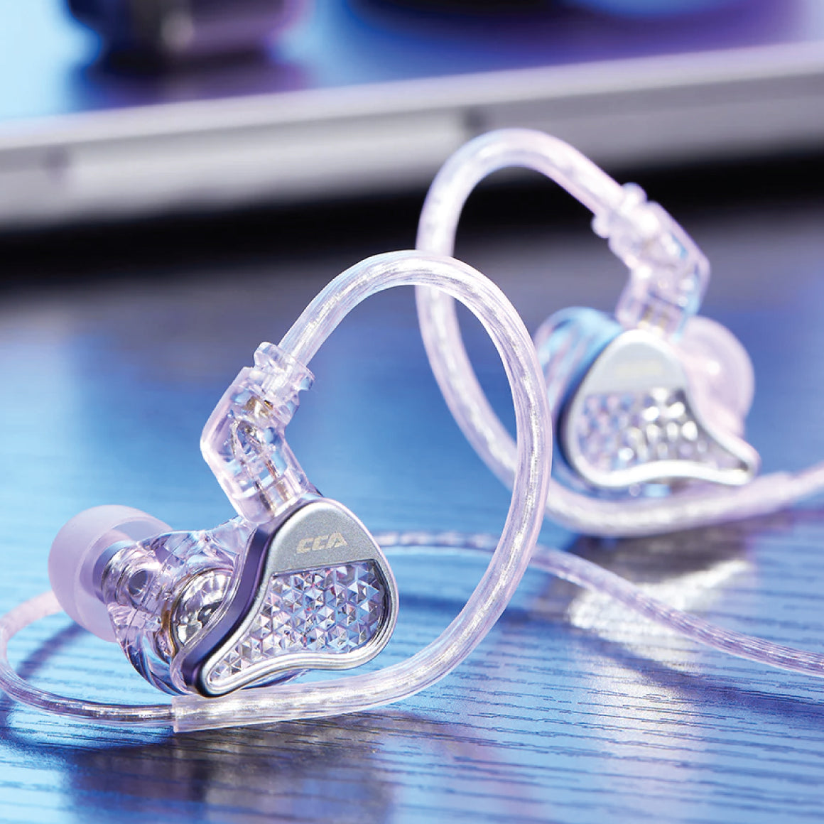 Headphone-Zone-CCA-LYRA
