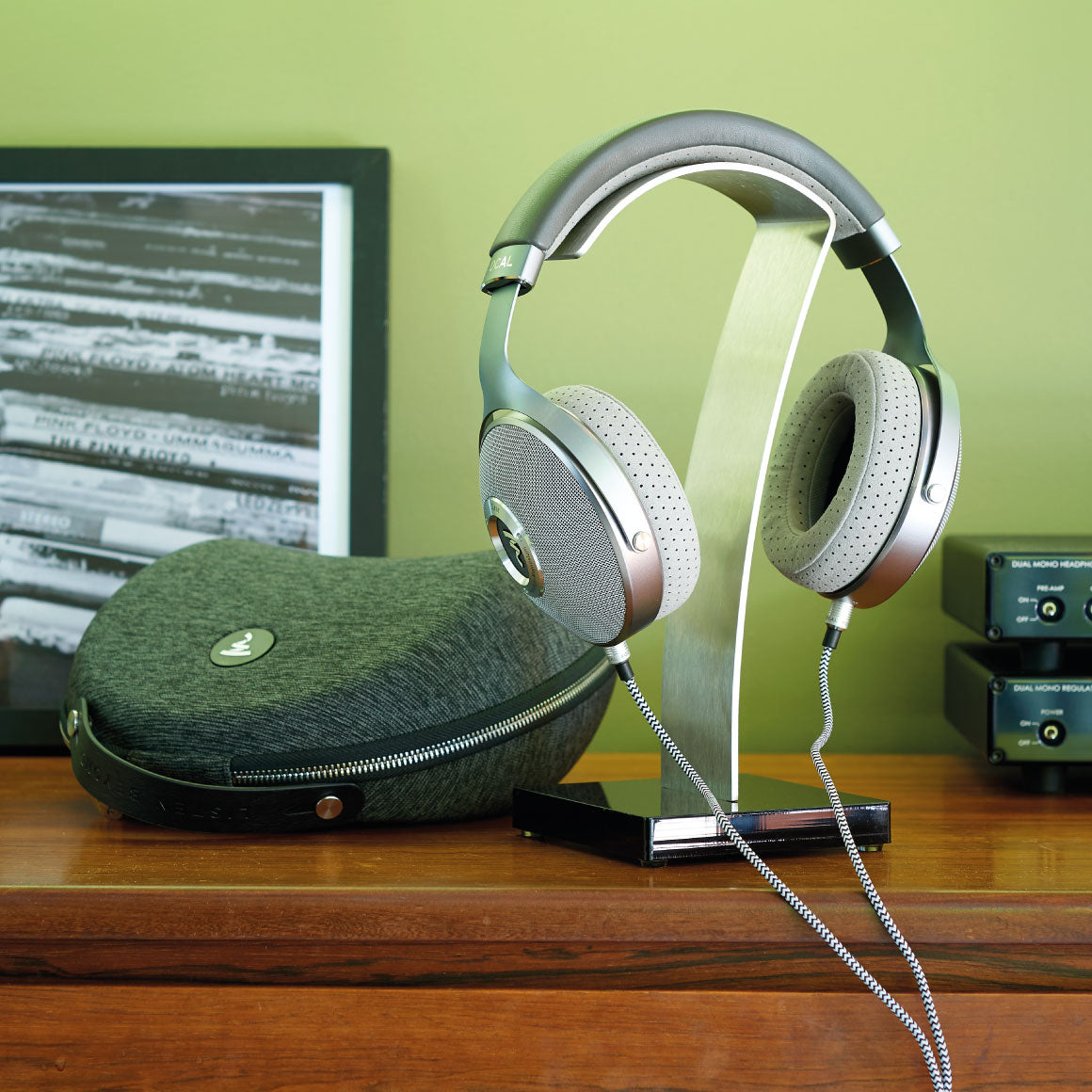 Headphone-Zone-Focal-Clear