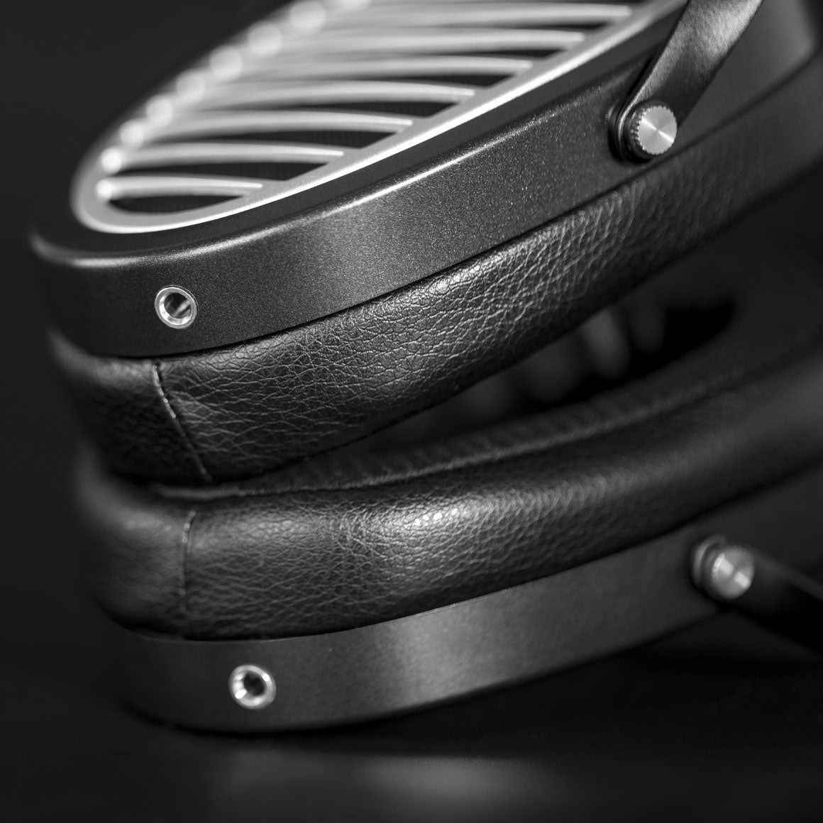 Headphone-Zone-HiFiMAN-Ananda (Stealth Magnet Version)