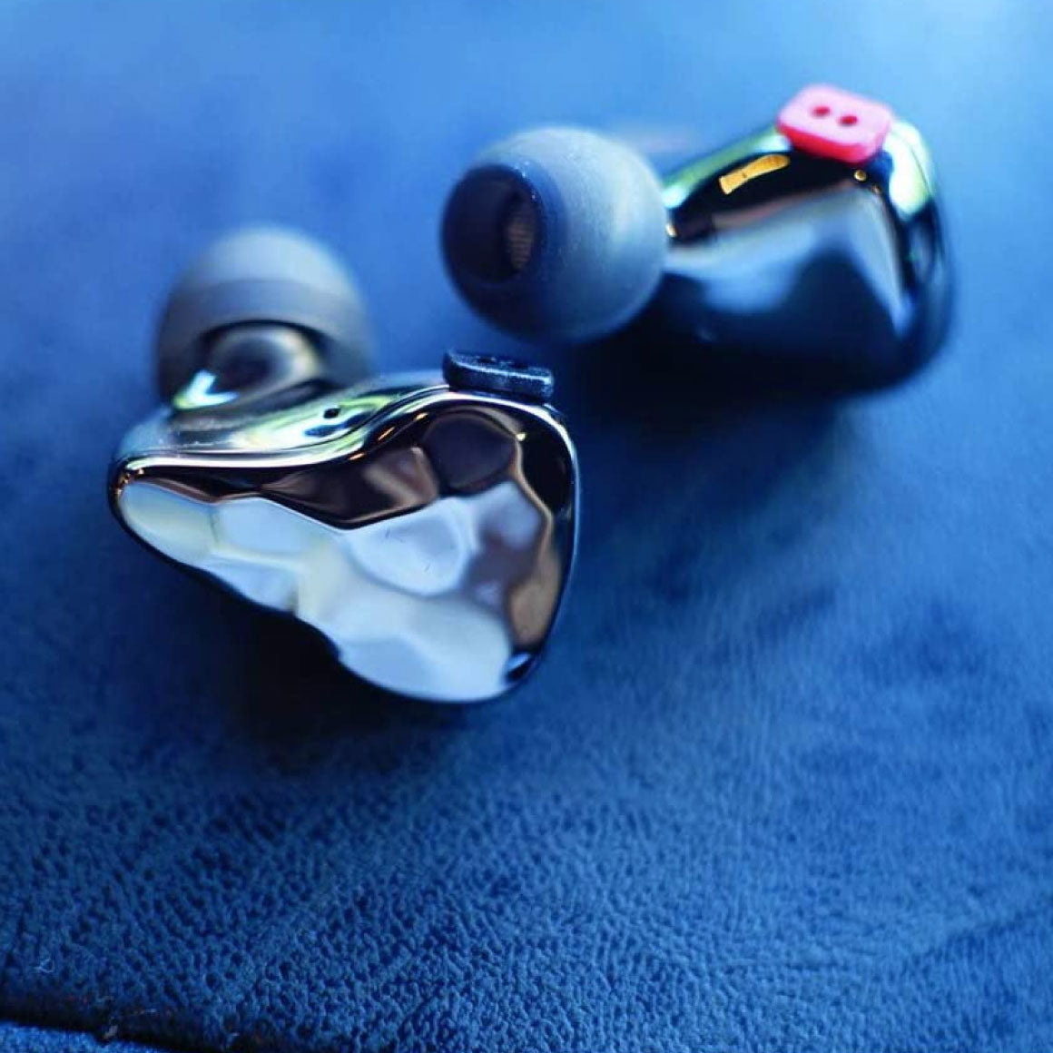 Headphone-Zone-IKKO-OH10