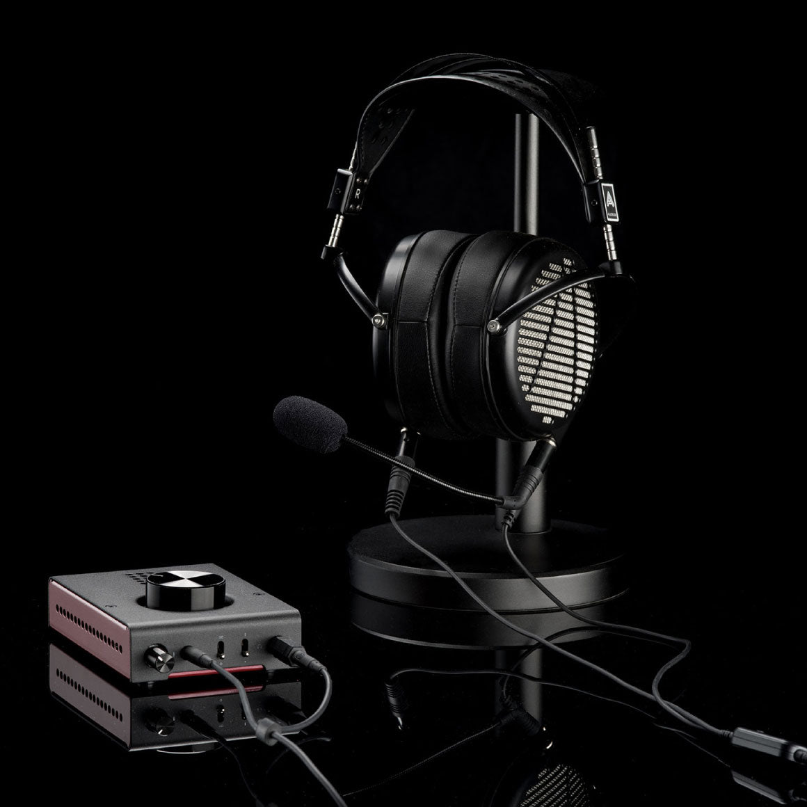 Headphone-Zone-Schiit-Hel 2E