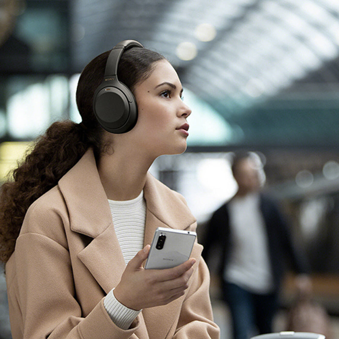 Headphone-Zone-Sony-WH-1000XM4-Black