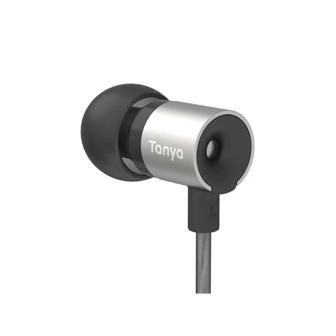 #Plug_3.5mm