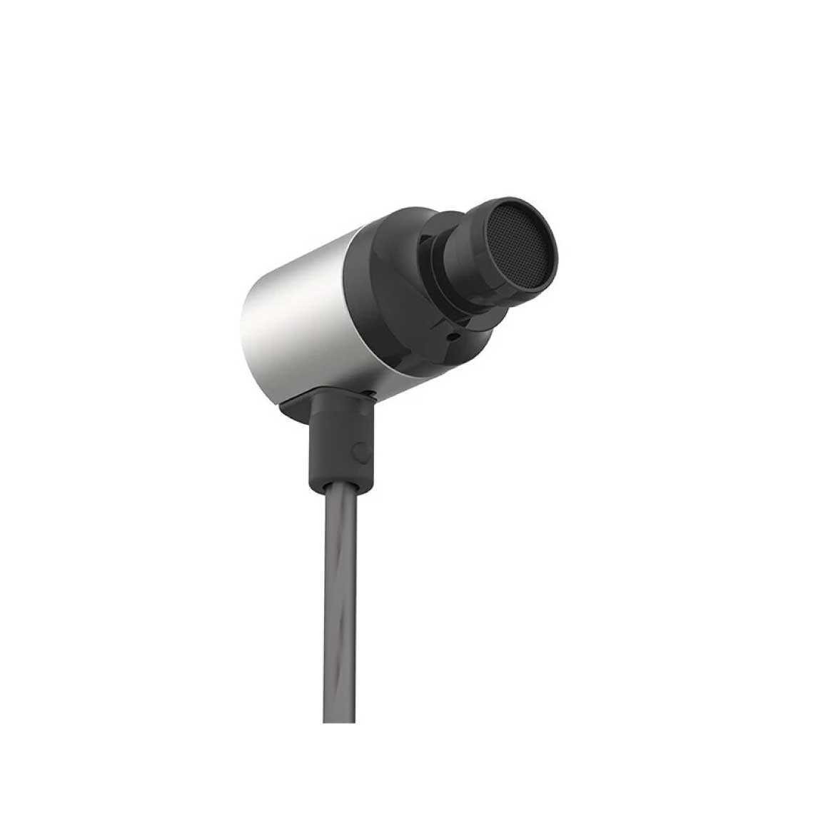 #Plug_3.5mm