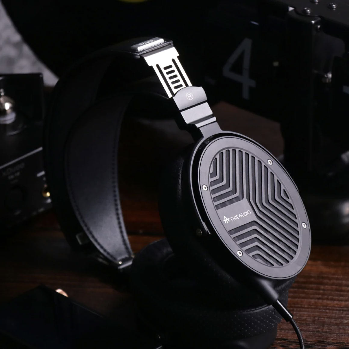 Headphone-Zone-ThieAudio-Wraith
