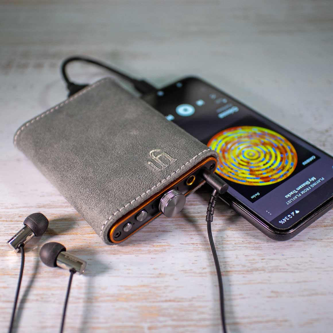 Headphone-Zone-iFi-Audio-hip-case