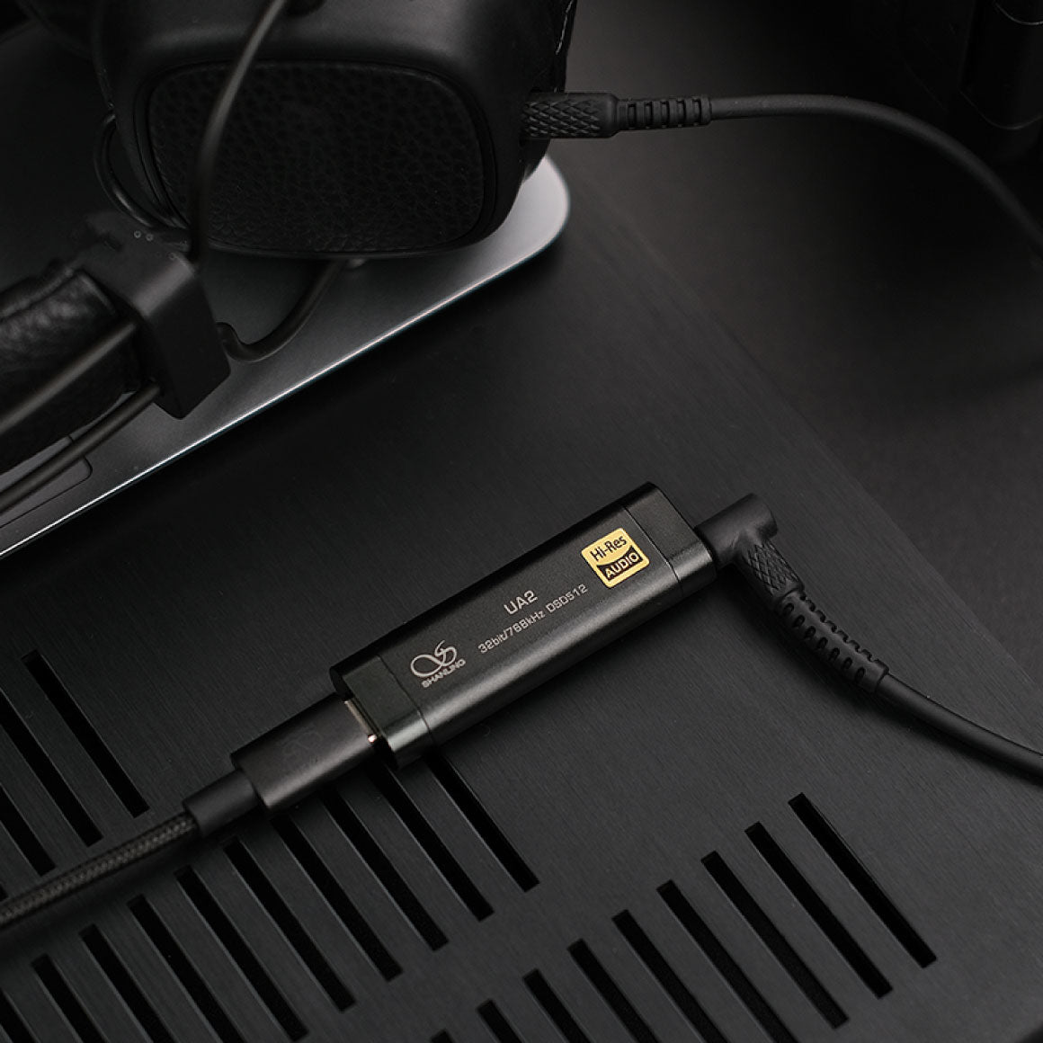 Headphone-Zone-Shanling-UA2