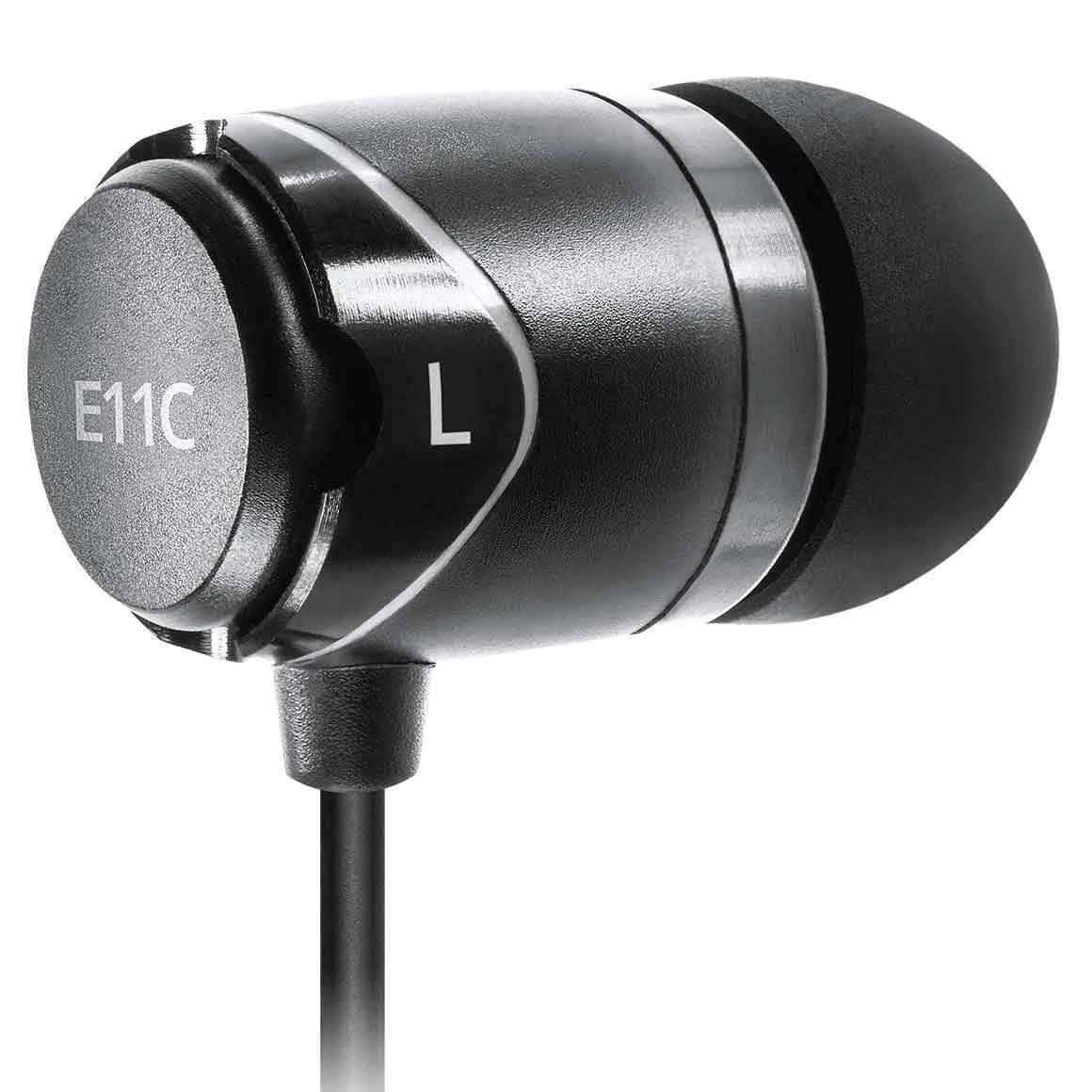 Headphone-Zone-SoundMAGIC-E11C-Black