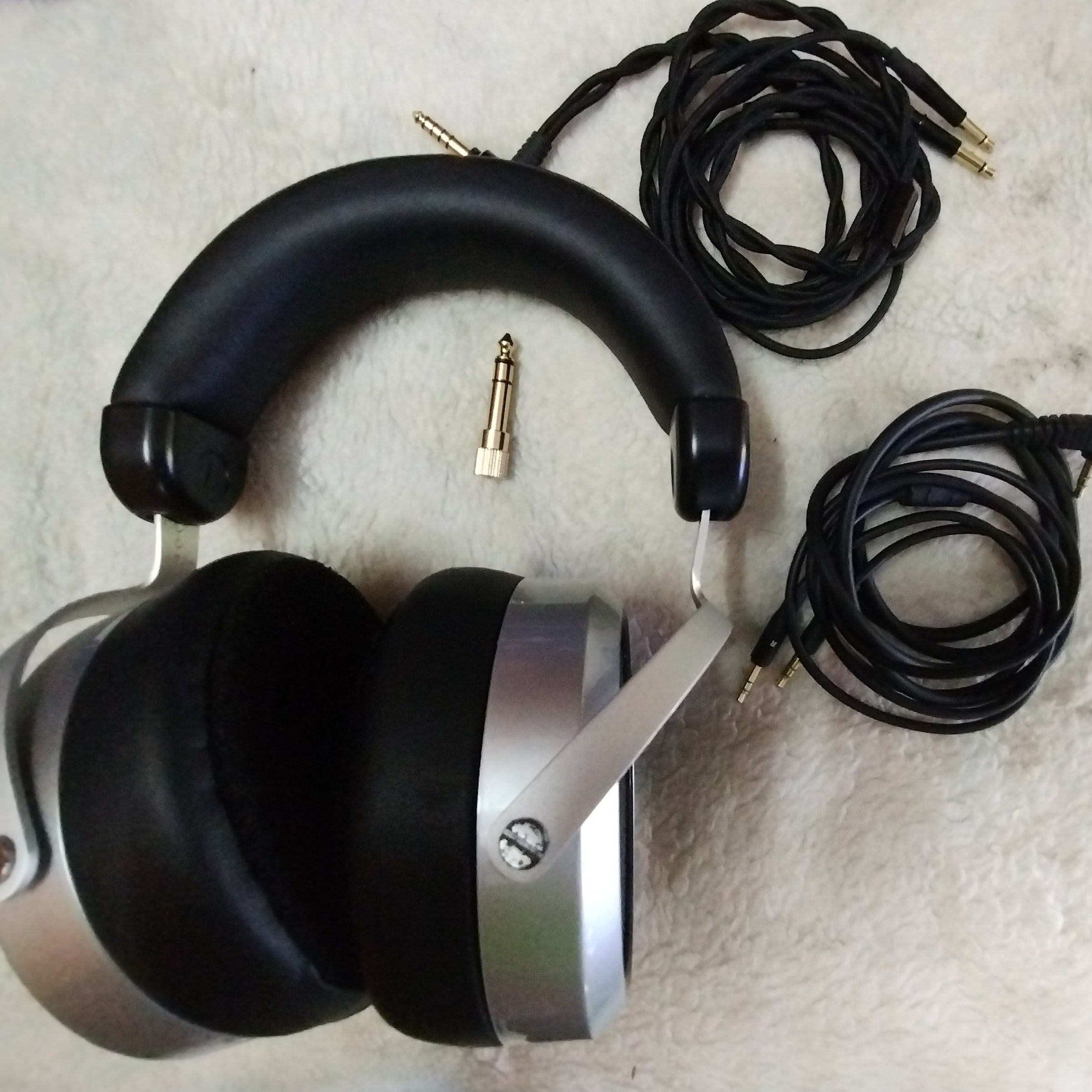 HiFiMAN - HE400se (Pre-Owned)