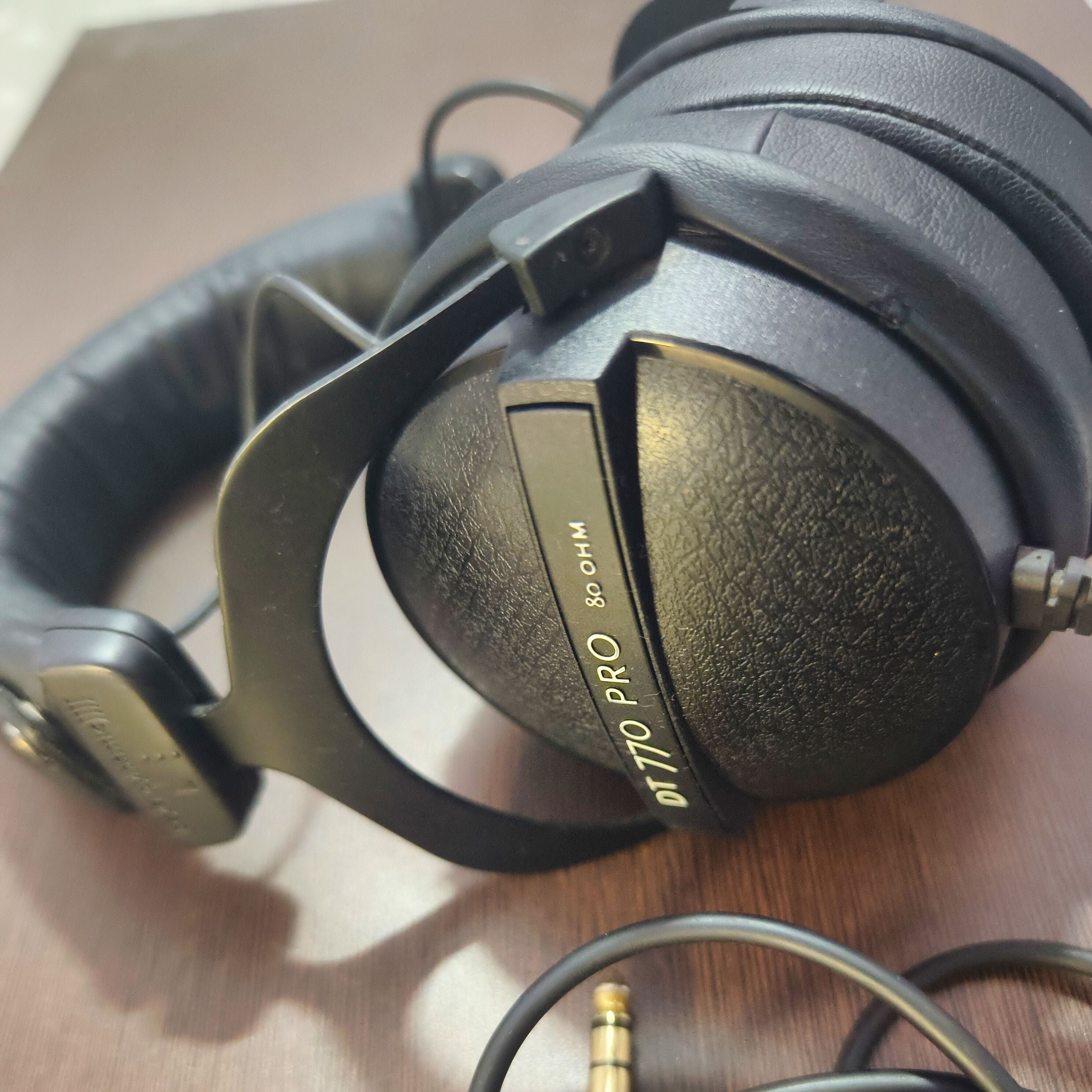 Beyerdynamic - DT 770 PRO (80 Ohms) (Pre-Owned)